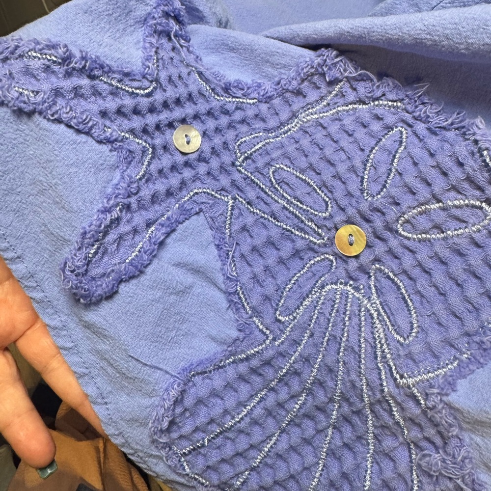 Blue Top with sea shells Anthony Resort wear - Picture 4 of 9